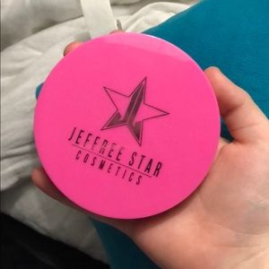 jeffree star highlighter- princess cut